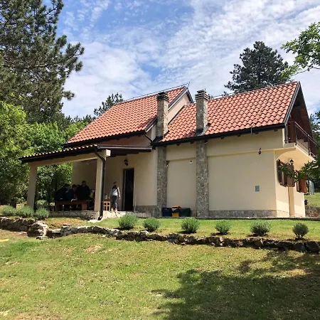 4 Seasons House Tatil Evi *