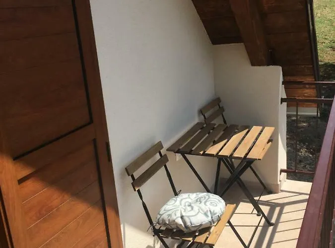 Semesterbostad 4 Seasons House