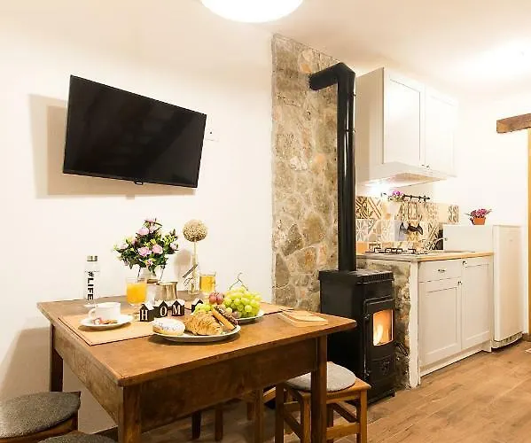 4 Seasons House Hébergement de vacances *